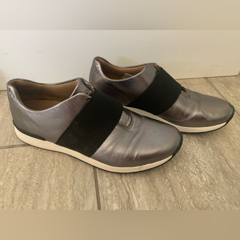Vionic Code Metallic Slip Ons - 8.5 - Never Worn